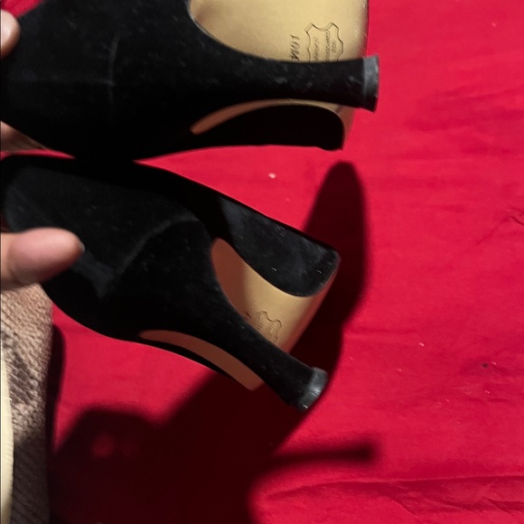 Touch of Nina Black Velvet Heels - Picture 5 of 5